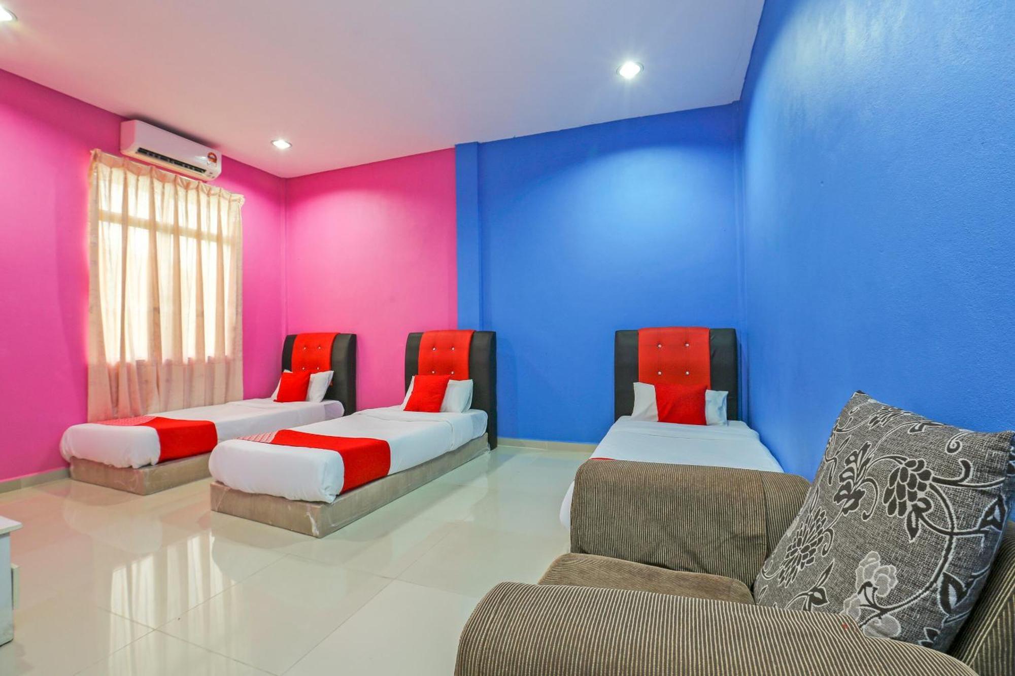 Oyo 89933 Nun Hotel Jeli Exterior photo
