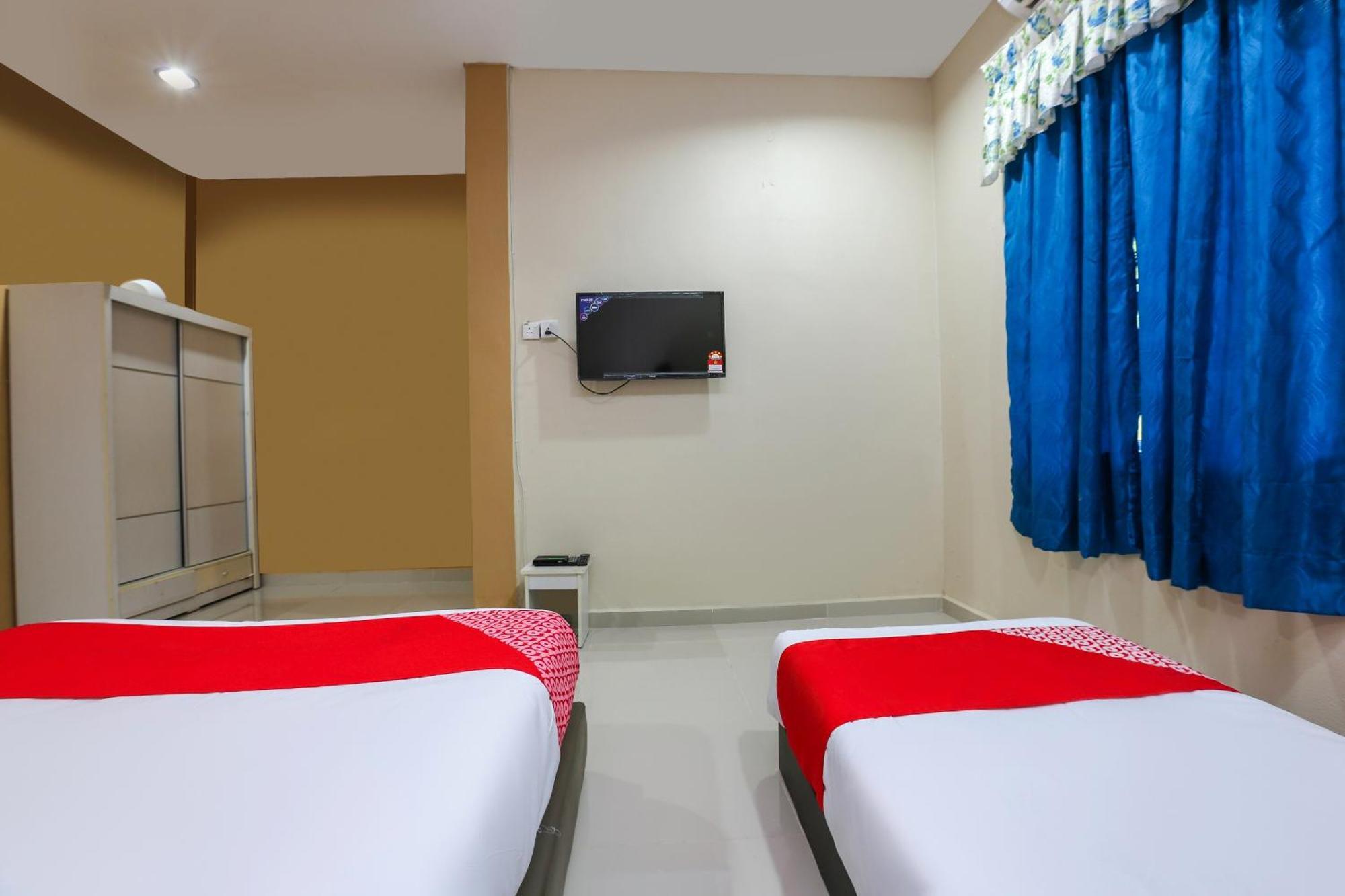 Oyo 89933 Nun Hotel Jeli Exterior photo