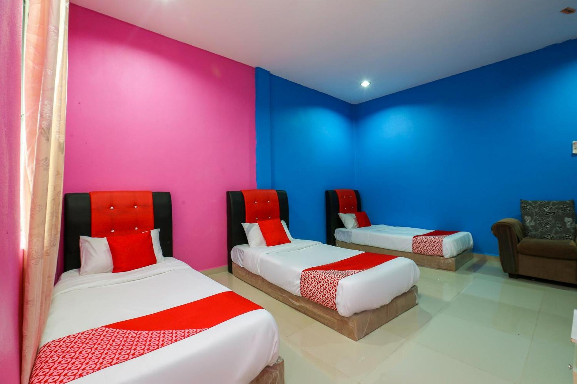 Oyo 89933 Nun Hotel Jeli Exterior photo