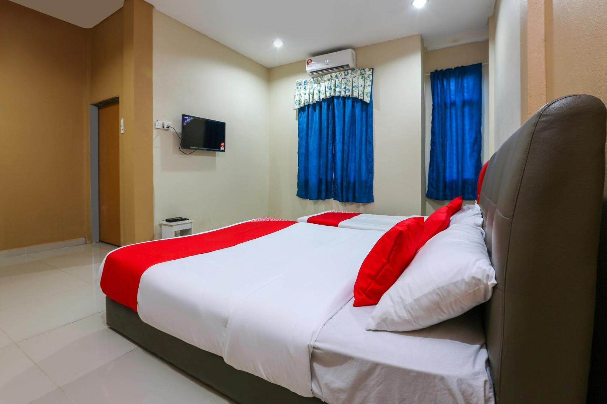 Oyo 89933 Nun Hotel Jeli Exterior photo