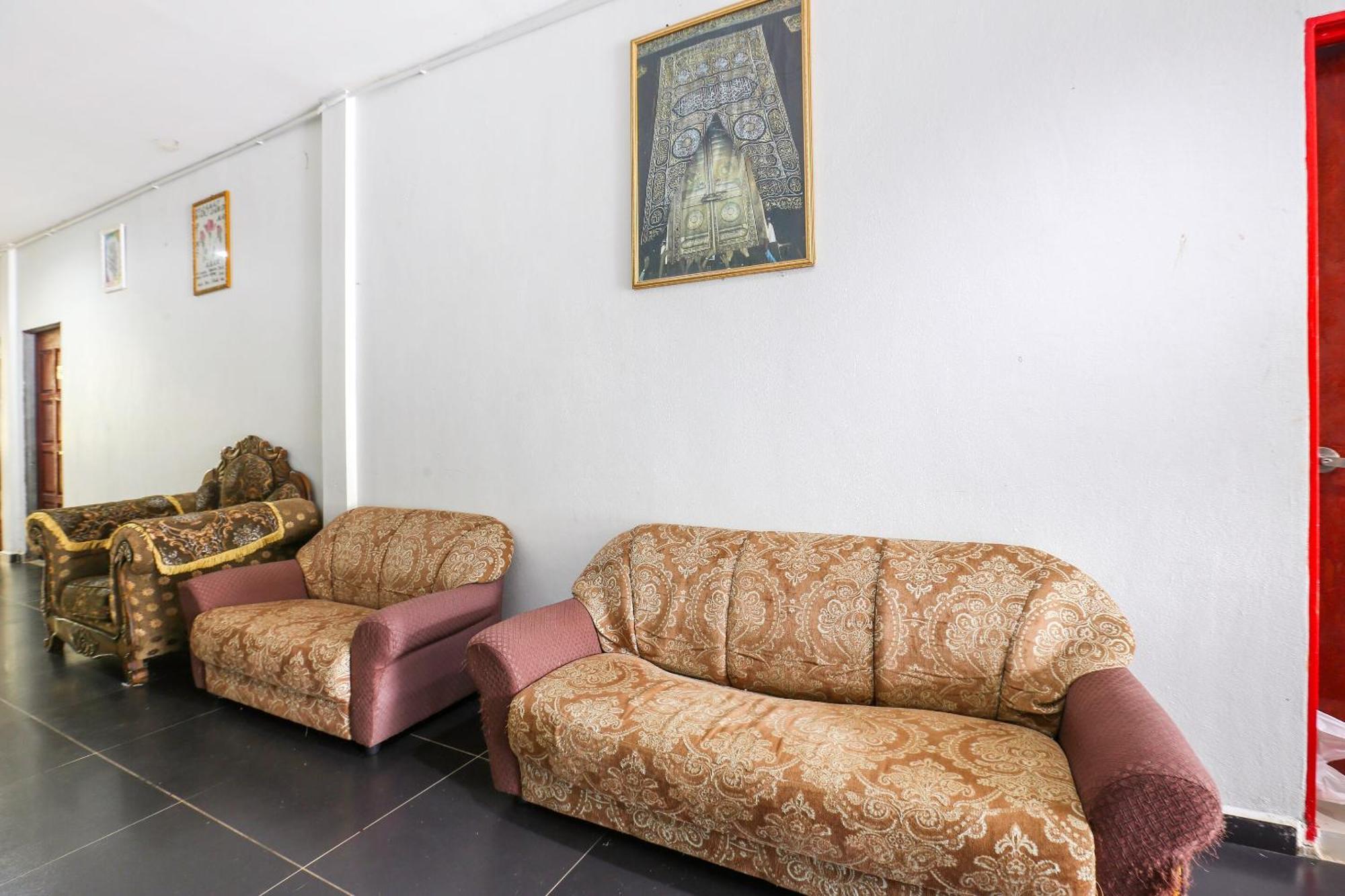 Oyo 89933 Nun Hotel Jeli Exterior photo