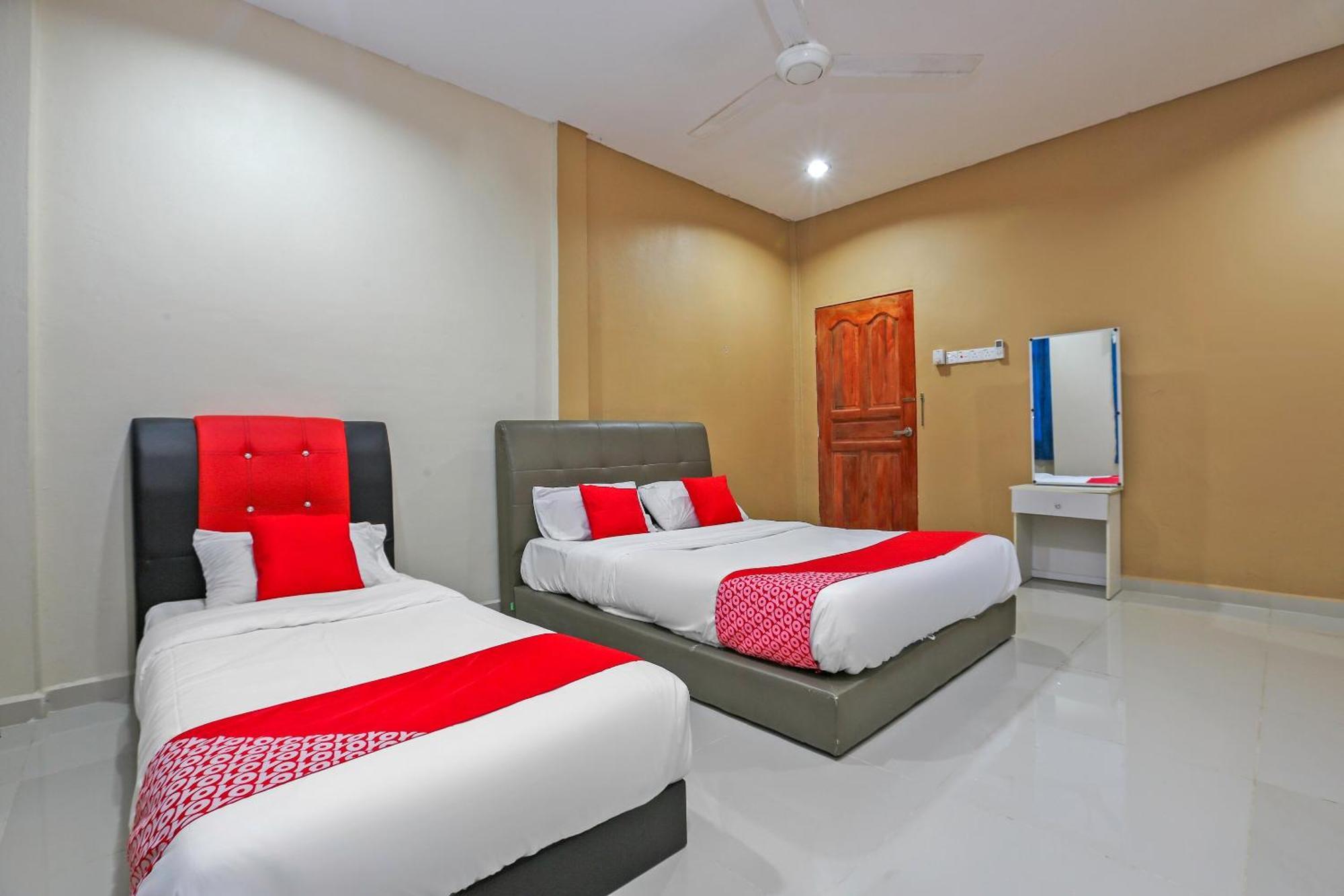 Oyo 89933 Nun Hotel Jeli Exterior photo