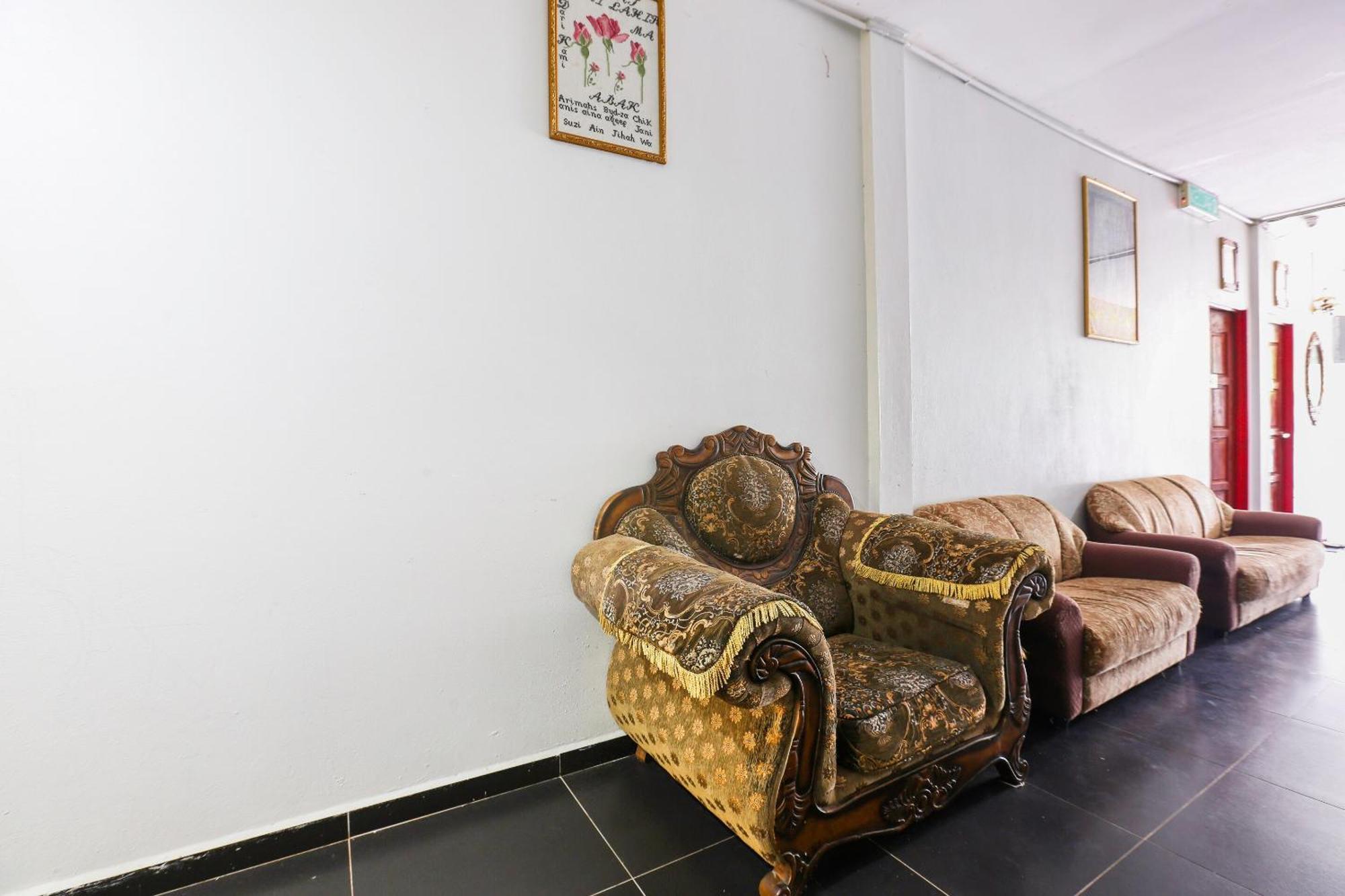 Oyo 89933 Nun Hotel Jeli Exterior photo